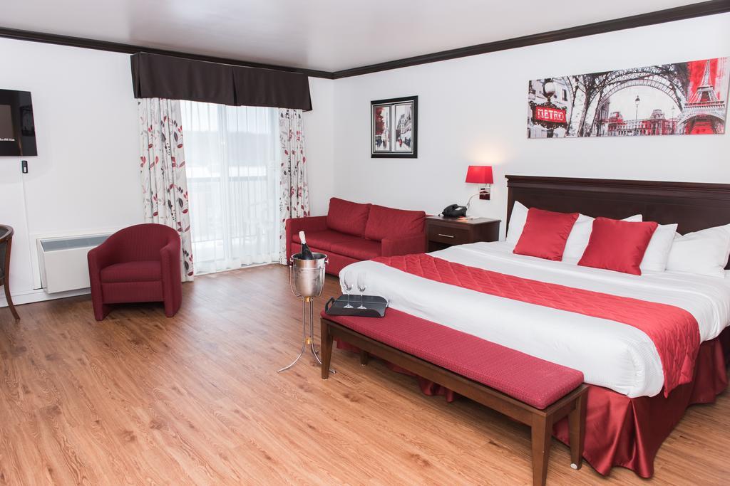 Hotel Le Floral Sherbrooke Exterior photo