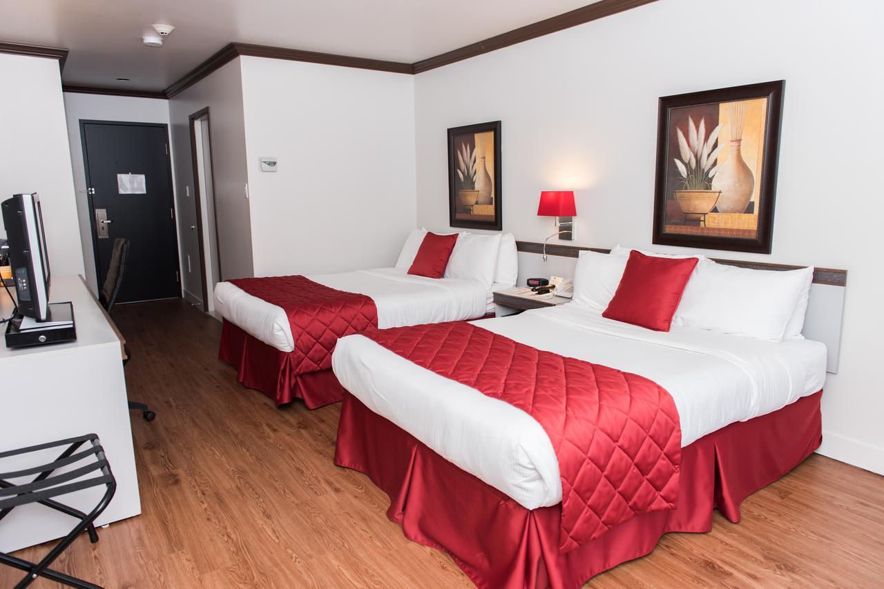 Hotel Le Floral Sherbrooke Exterior photo